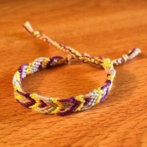 Violet‎ Gold Woven Bracelet